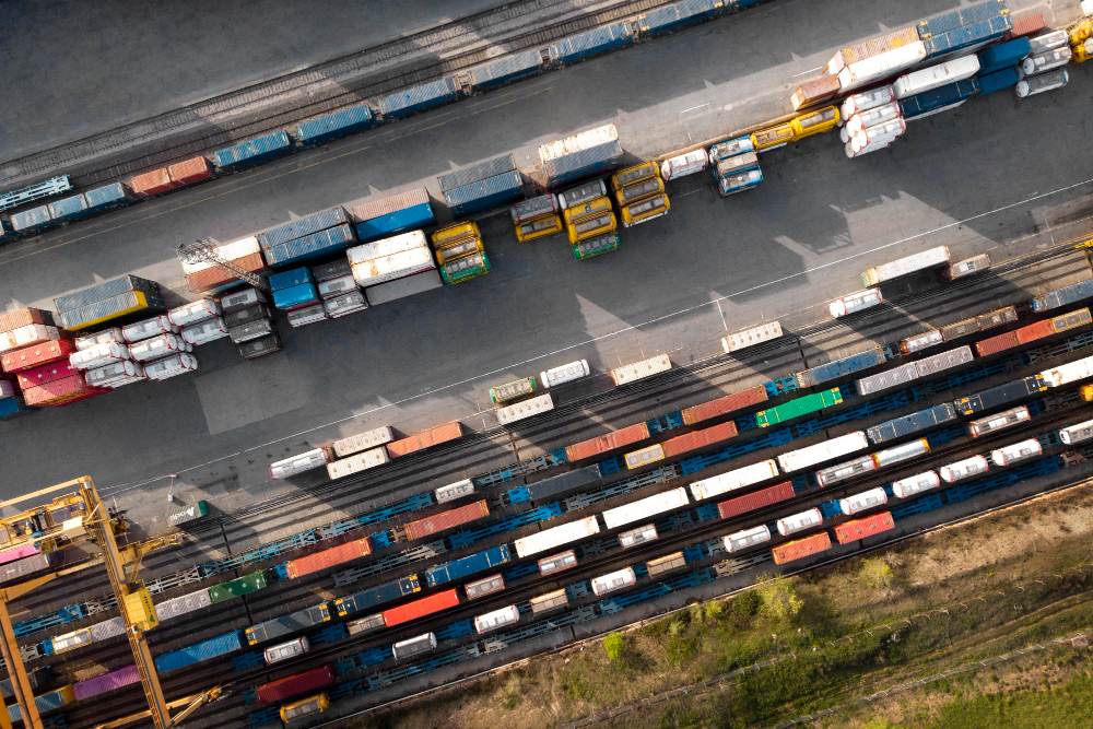 Inilah Keunggulan dan Kekurangan Layanan Land Freight Service Inilah Keunggulan dan Kekurangan Layanan Land Freight Service