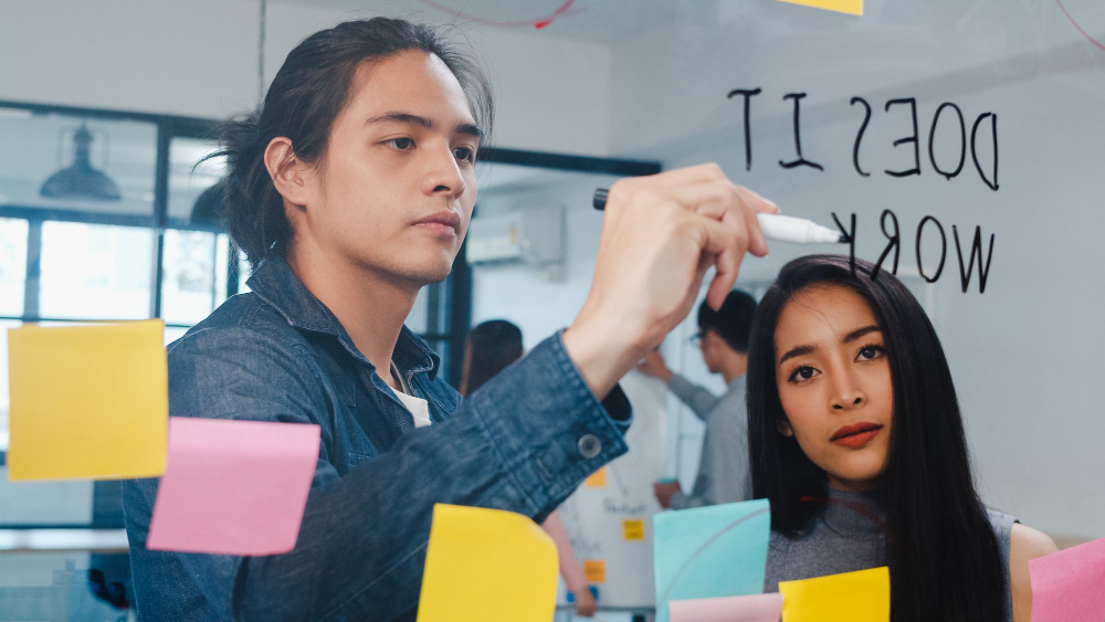 Pivot: Pengertian, Jenis, dan Kapan Waktu yang Tepat