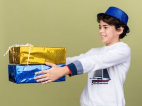 10 Ide Kirim Parcel Lebaran Terbaik dan Tipsnya