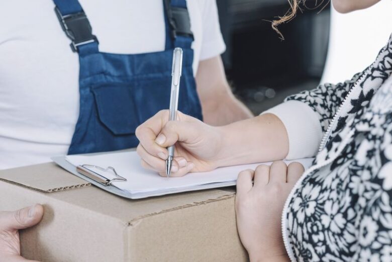 Tutorial Lengkap dan Mudah Cek Ongkir J&T Via Aplikasi dan Website Tutorial Lengkap dan Mudah Cek Ongkir J&T Via Aplikasi dan Website