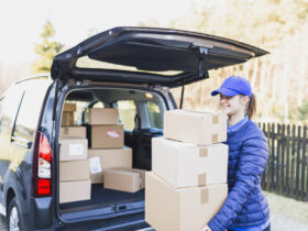 Ini Dia Perbedaan JNE Biasa dengan JNE Kargo