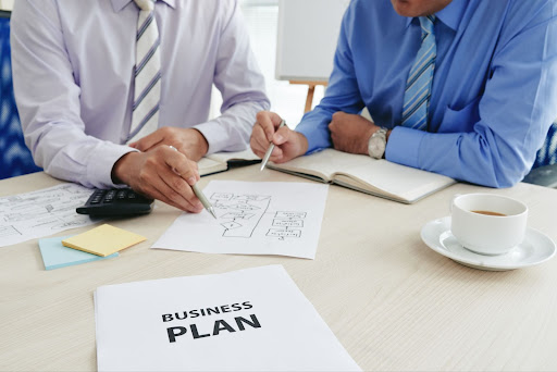 Panduan Lengkap Membuat Proposal Bisnis Plan yang Kompetitif