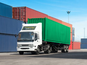 Deliveree dan Persero Batam Ciptakan Digitalisasi Logistik di Batam