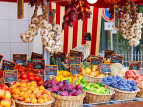 Definisi Pasar Persaingan Sempurna, Ciri-Ciri, Kelebihan, dan Contohnya