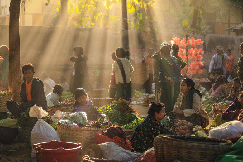 Pengertian, Fungsi, dan Jenis Pasar Pengertian, Fungsi, dan Jenis Pasar