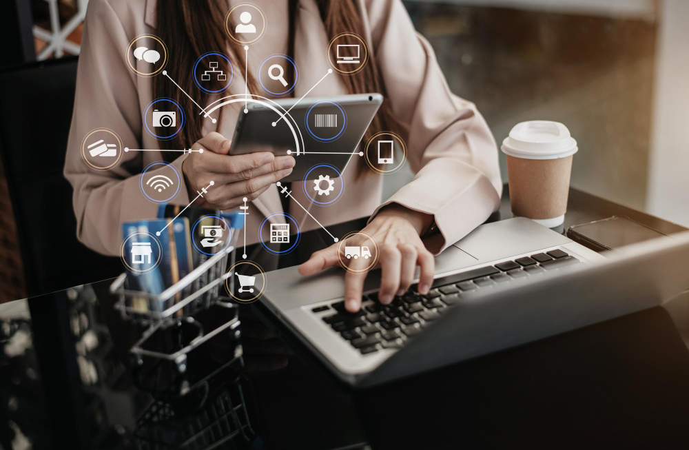 Omnichannel: Pengertian dan Manfaatnya Untuk Operasional Bisnis
