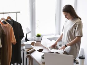 5 Cara Memilih Mitra Logistik untuk Pengiriman Bisnis Pakaian