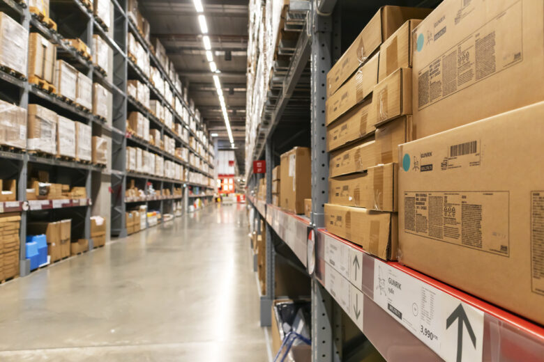 5 Cara Cepat Menjual Stok Lama yang Menumpuk, Pasti Ampuh! 5 Cara Cepat Menjual Stok Lama yang Menumpuk, Pasti Ampuh!