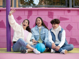 Mengapa Konsumen Gen-Z Menghabiskan Lebih Banyak untuk Sportswear di Online? Mengapa Konsumen Gen-Z Menghabiskan Lebih Banyak untuk Sportswear di Online?