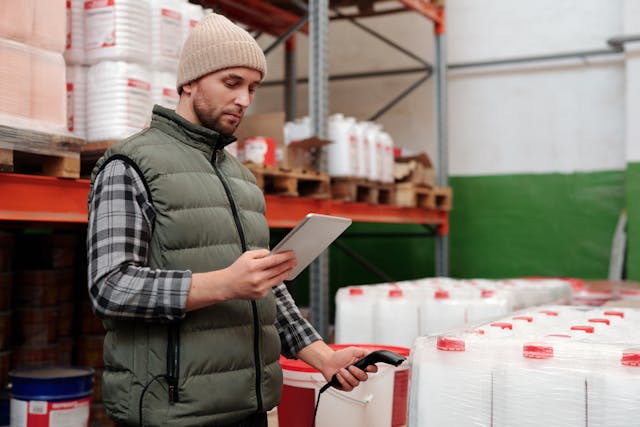 8 Rekomendasi Tools AI untuk Bisnis Online Lebih Efisien 8 Rekomendasi Tools AI untuk Bisnis Online Lebih Efisien