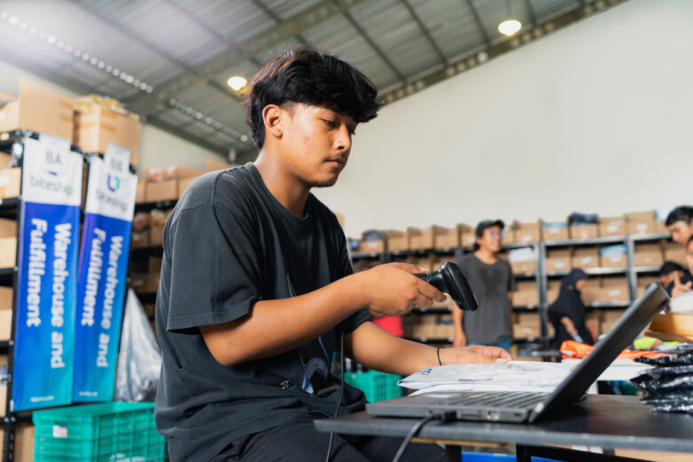 Cara Menghitung Inventory Turnover dan Benchmark Ideal untuk Berbagai Industri Cara Menghitung Inventory Turnover dan Benchmark Ideal untuk Berbagai Industri