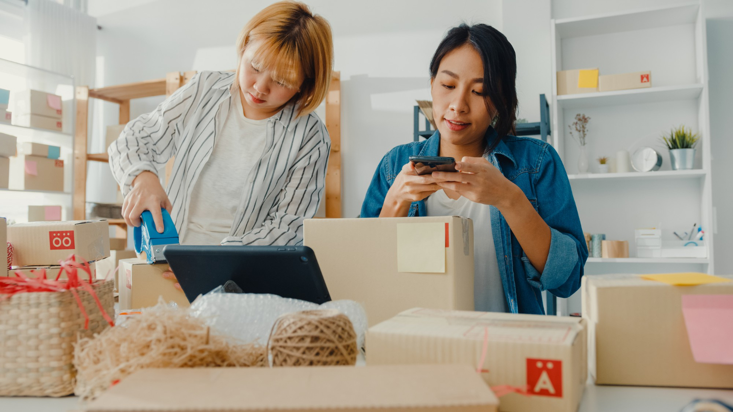Ini Dia Skill dan Tools Bisnis Online yang Wajib Dipelajari! Ini Dia Skill dan Tools Bisnis Online yang Wajib Dipelajari!