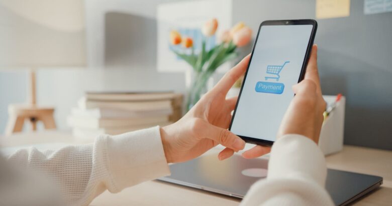 Omzet Besar tapi Profit Kecil? Ini Biaya Bisnis Online yang Sering Terlewat Omzet Besar tapi Profit Kecil? Ini Biaya Bisnis Online yang Sering Terlewat